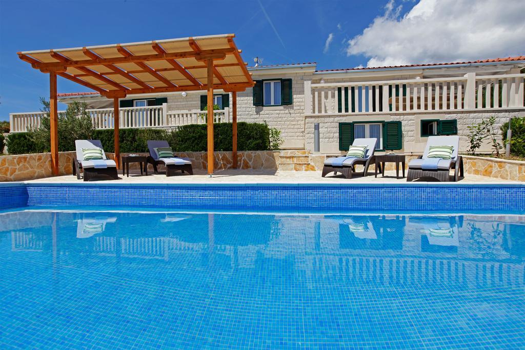 Holiday Homes Oliva Bol Oda fotoğraf